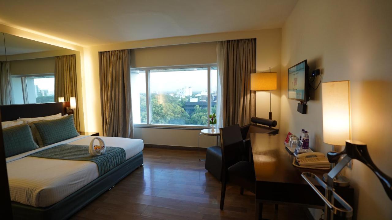 St Laurn Koregaon Park Pune Exterior photo
