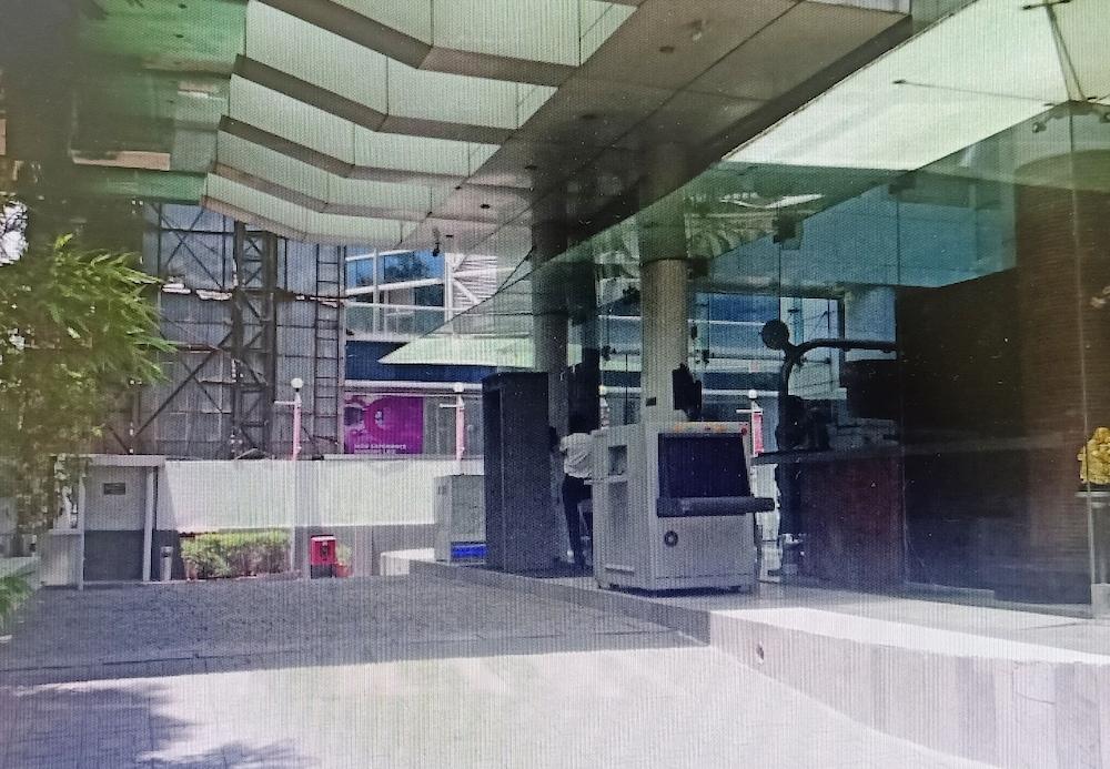 St Laurn Koregaon Park Pune Exterior photo